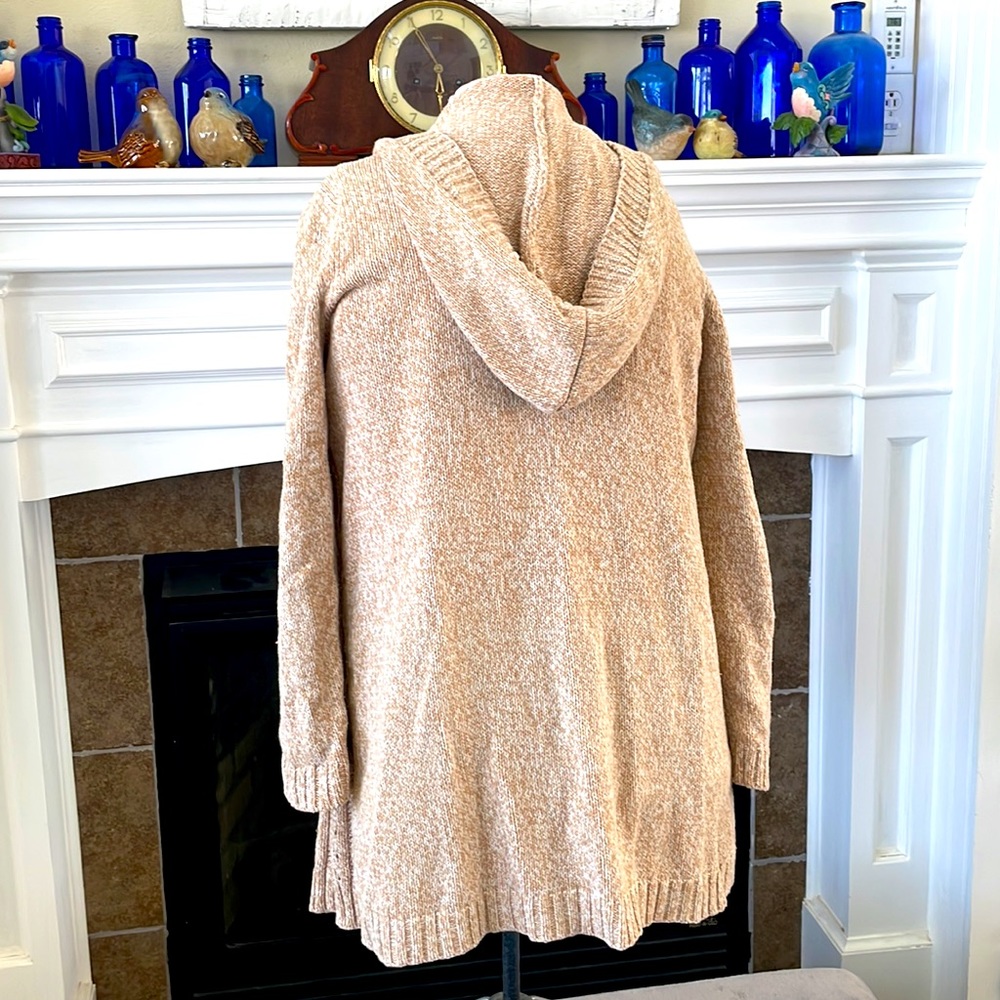 Classic Elements Petite large hooded button up sweater. Tan variegated - Picture 2 of 4